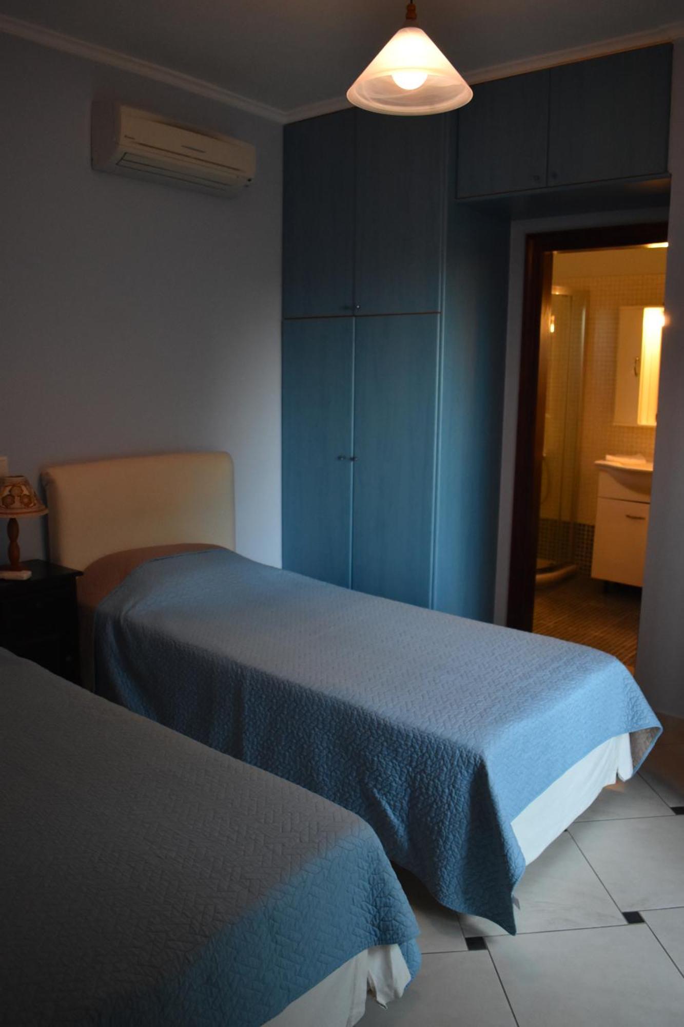 Ithaki Holidays Frínion Exterior foto